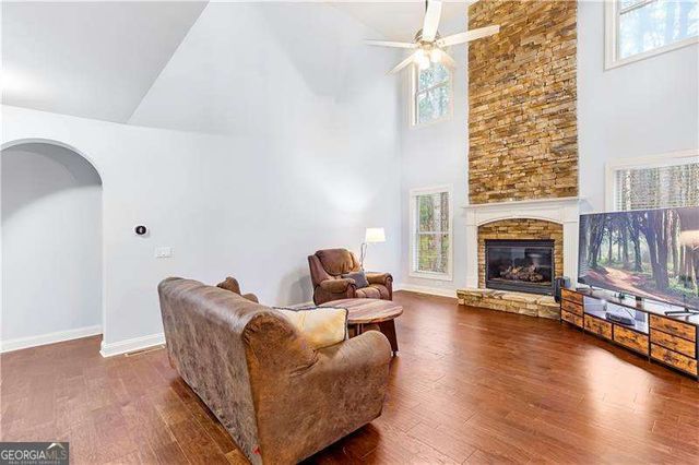 454 Julia Drive, Powder Springs, GA 30127