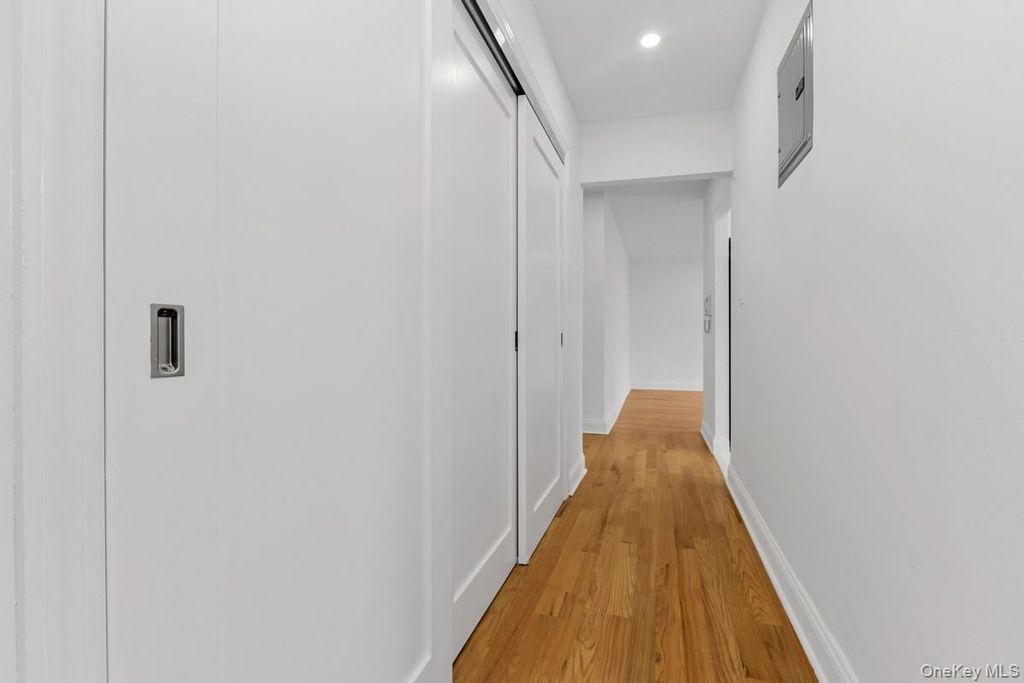 66-33 Yellowstone Boulevard 5D, Forest Hills, NY 11375 — photo 5