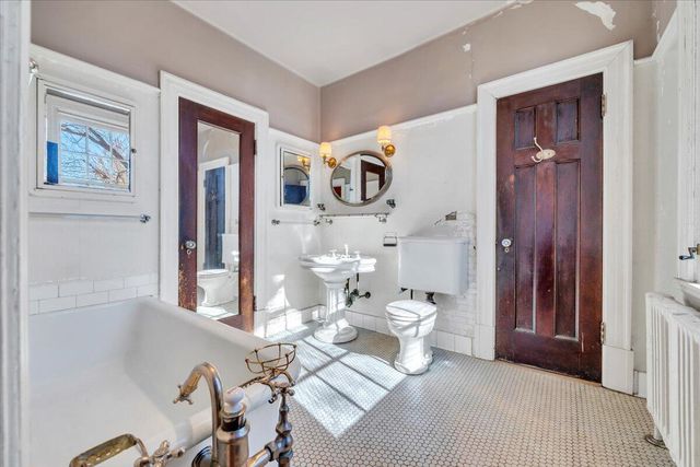 415 Allison AVE, Roanoke, VA 24016