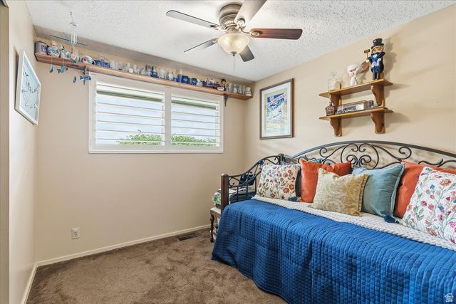 372 E 3250 N, North Ogden, UT 84414