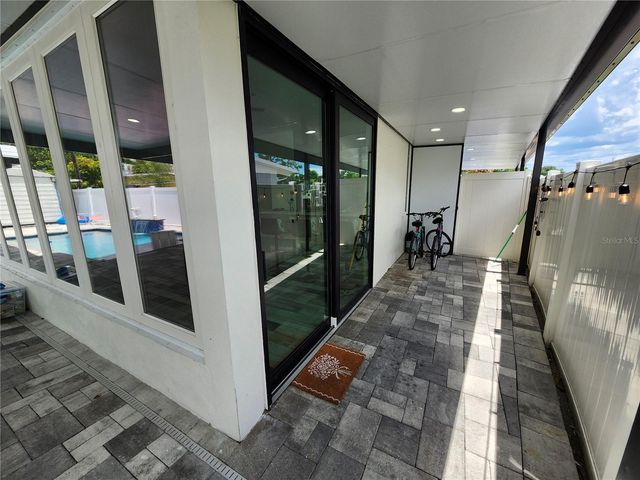 7514 PARADISE PLACE, Tampa, FL 33619