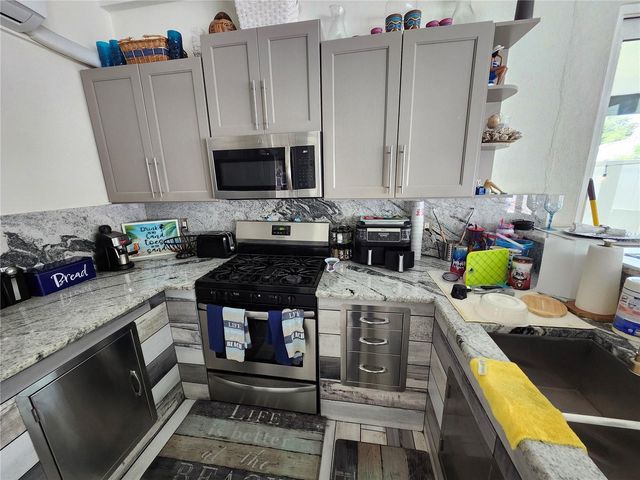 7514 PARADISE PLACE, Tampa, FL 33619