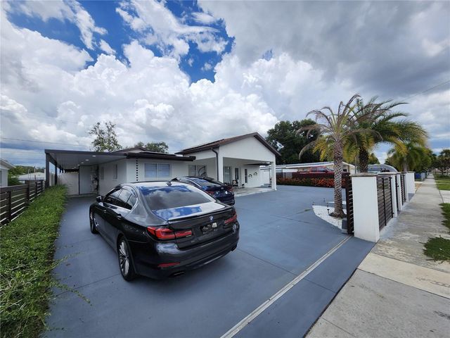 7514 PARADISE PLACE, Tampa, FL 33619