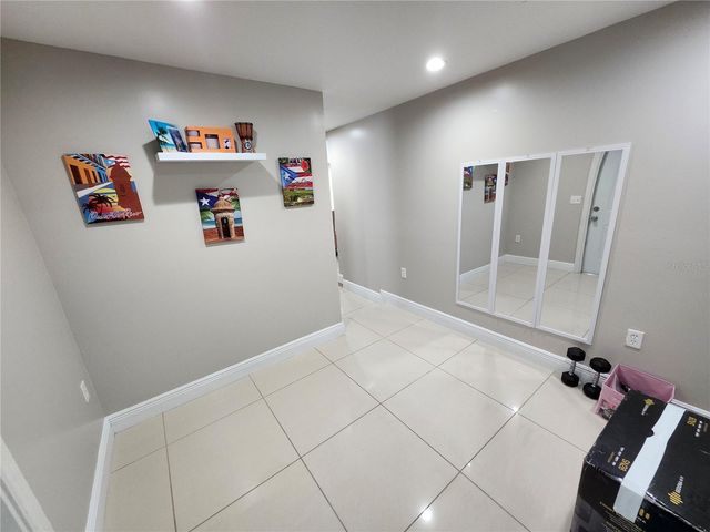 7514 PARADISE PLACE, Tampa, FL 33619