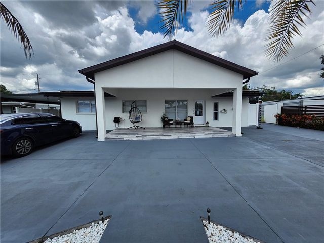 7514 PARADISE PLACE, Tampa, FL 33619