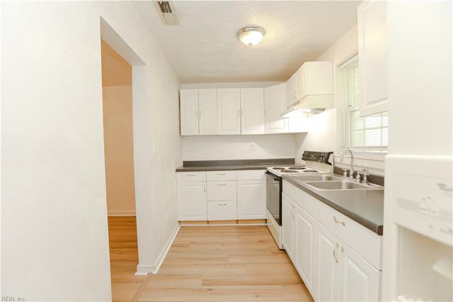 2511 Tidewater DR, Norfolk, VA 23504