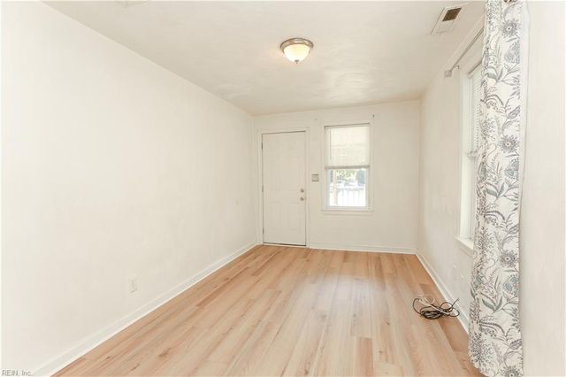 2511 Tidewater DR, Norfolk, VA 23504