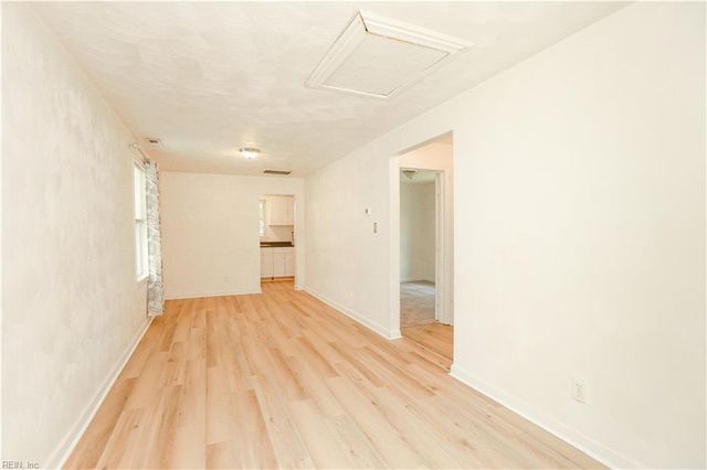 2511 Tidewater DR, Norfolk, VA 23504