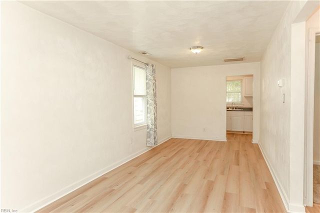 2511 Tidewater DR, Norfolk, VA 23504