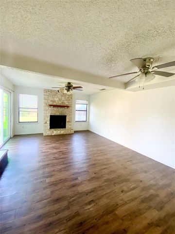 7808 Topawa CV B, Austin, TX 78729