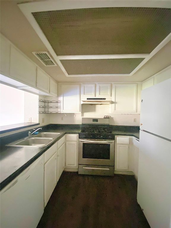 7808 Topawa CV B, Austin, TX 78729