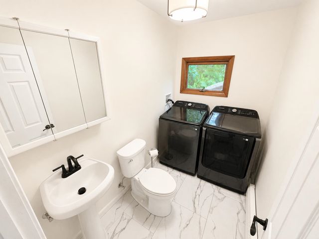 192 Londonderry Turnpike, Hooksett, NH 03106
