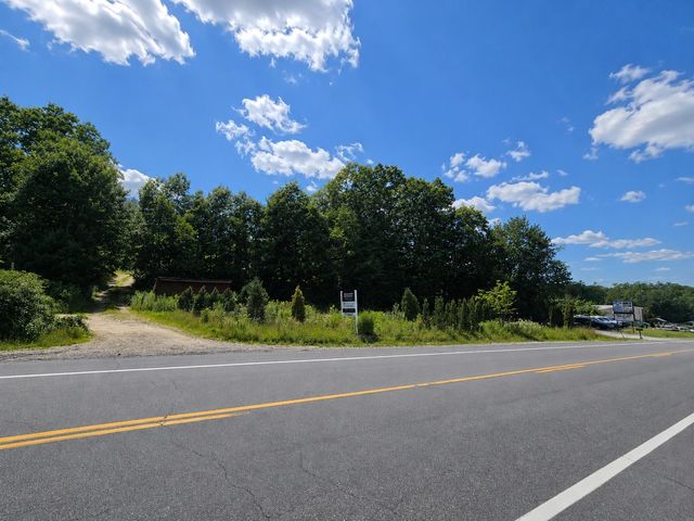 192 Londonderry Turnpike, Hooksett, NH 03106