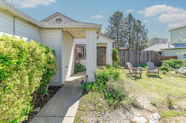166 Placer Dr, Jackson, CA 95642