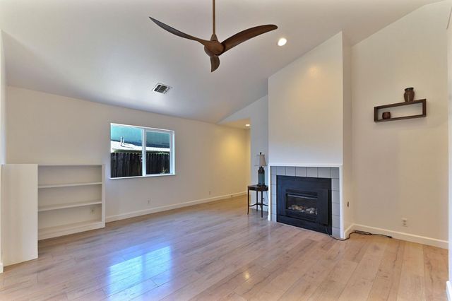 166 Placer Dr, Jackson, CA 95642