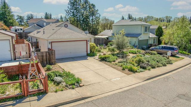 166 Placer Dr, Jackson, CA 95642