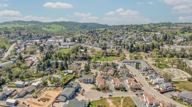 166 Placer Dr, Jackson, CA 95642