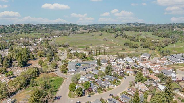 166 Placer Dr, Jackson, CA 95642