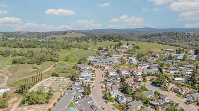 166 Placer Dr, Jackson, CA 95642