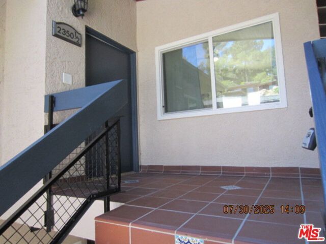 2350 Teviot Street, Los Angeles, CA 90039