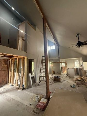 929 Goodman Lane, Norman, OK 73026