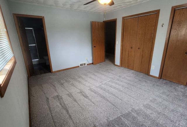 106 Niehoff Drive, Fall River, WI 53932