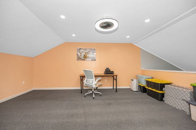 20 Chandler Dr 20, Atkinson, NH 03811