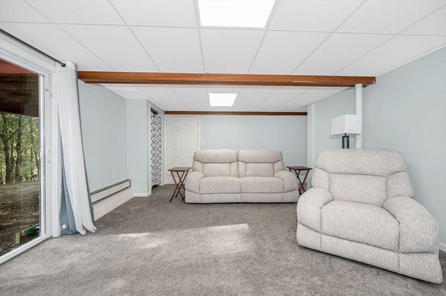 20 Chandler Dr 20, Atkinson, NH 03811