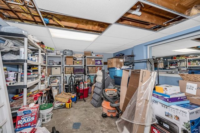 20 Chandler Dr 20, Atkinson, NH 03811