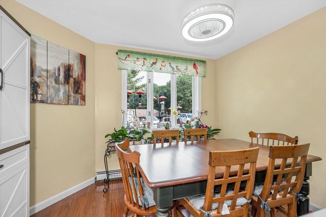 20 Chandler Dr 20, Atkinson, NH 03811