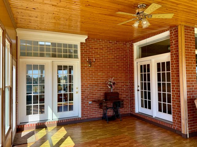 1235-A Long Branch Road, Beattyville, KY 41311