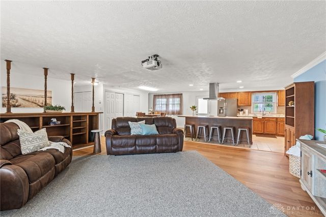 410 Tionda Drive, Vandalia, OH 45377