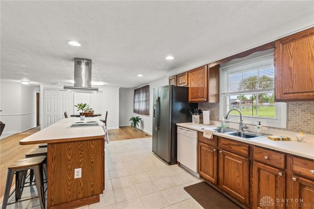 410 Tionda Drive, Vandalia, OH 45377