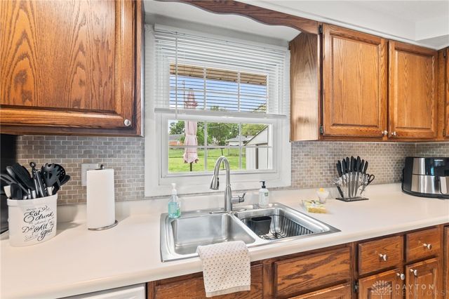 410 Tionda Drive, Vandalia, OH 45377