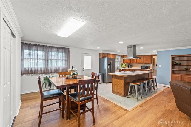 410 Tionda Drive, Vandalia, OH 45377