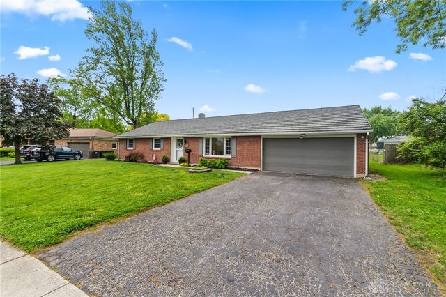410 Tionda Drive, Vandalia, OH 45377
