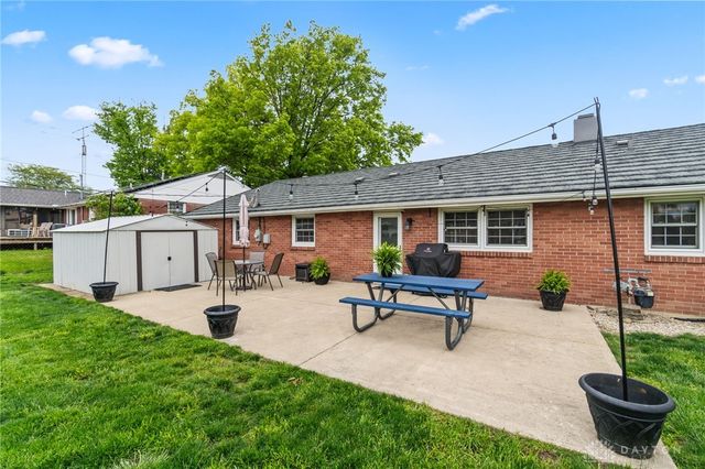 410 Tionda Drive, Vandalia, OH 45377