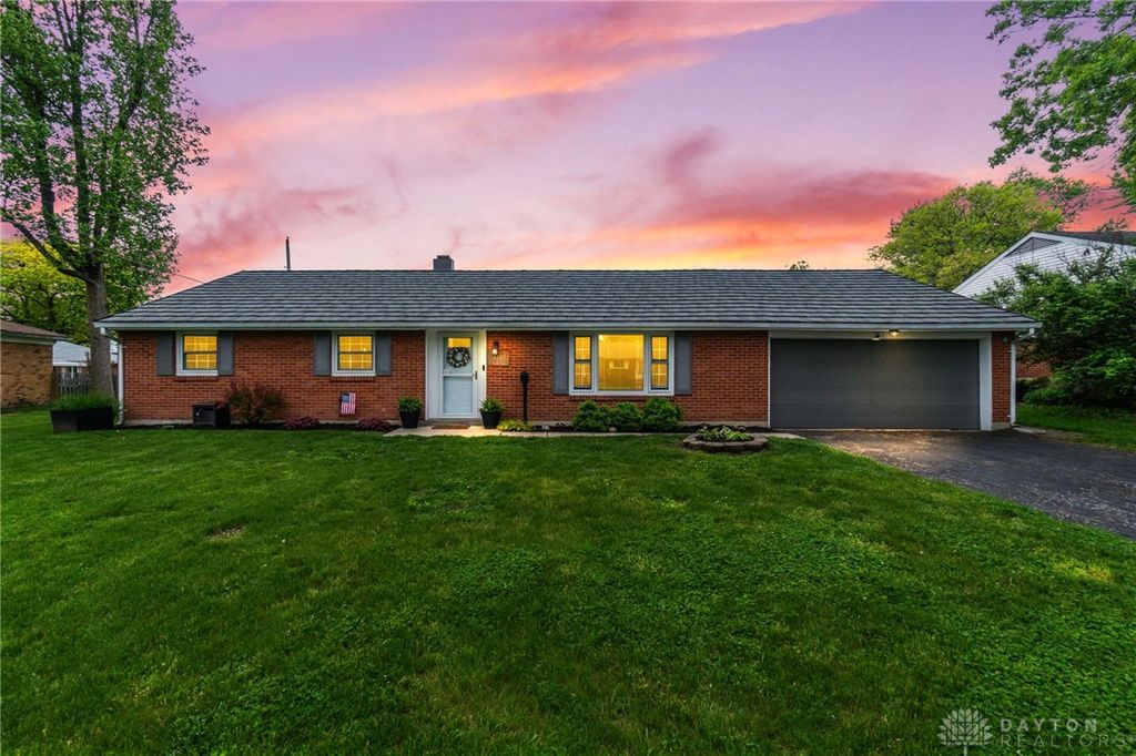 410 Tionda Drive, Vandalia, OH 45377