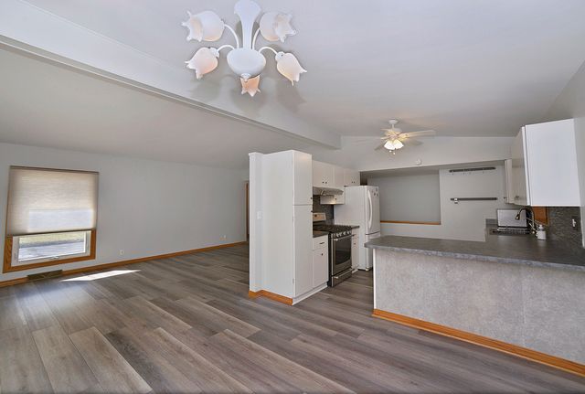 3757 N IL Route 71, Sheridan, IL 60551