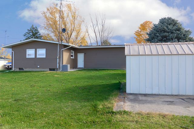 3757 N IL Route 71, Sheridan, IL 60551