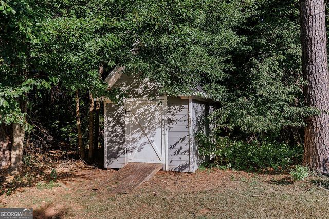 196 Whisperwood Lane, Athens, GA 30605