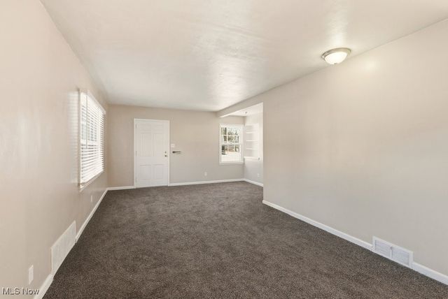 248 E Catawba Avenue, Akron, OH 44301