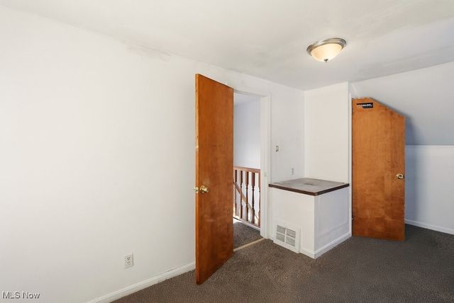 248 E Catawba Avenue, Akron, OH 44301