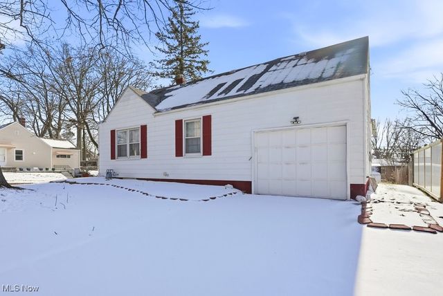 248 E Catawba Avenue, Akron, OH 44301