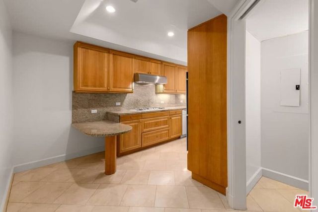 701 Ocean Avenue PHD, Santa Monica, CA 90402