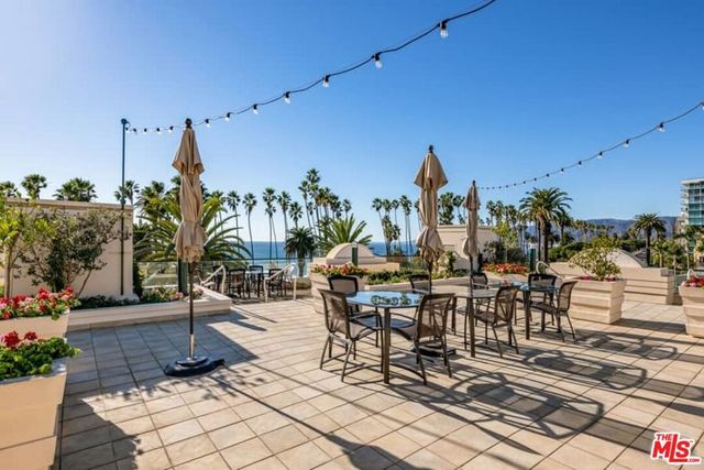 701 Ocean Avenue PHD, Santa Monica, CA 90402