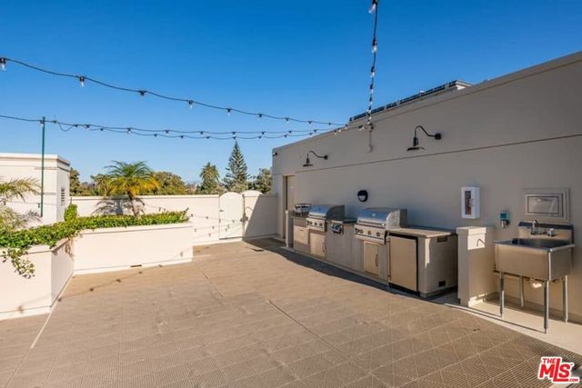 701 Ocean Avenue PHD, Santa Monica, CA 90402