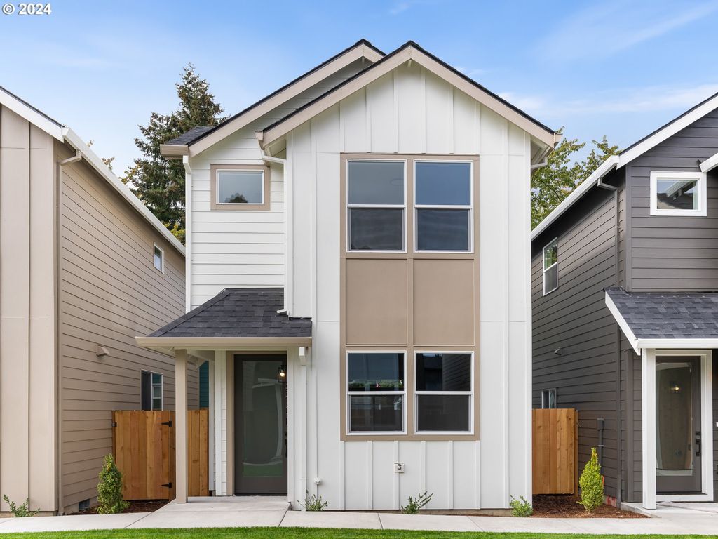 6921 N Bank St, Portland, OR 97203