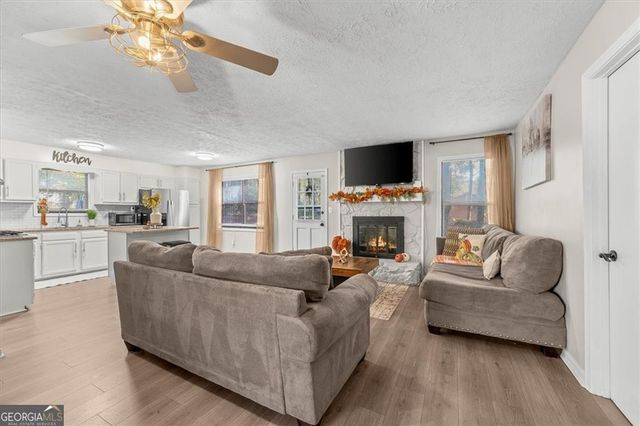 4041 Woodbridge Court, Powder Springs, GA 30127