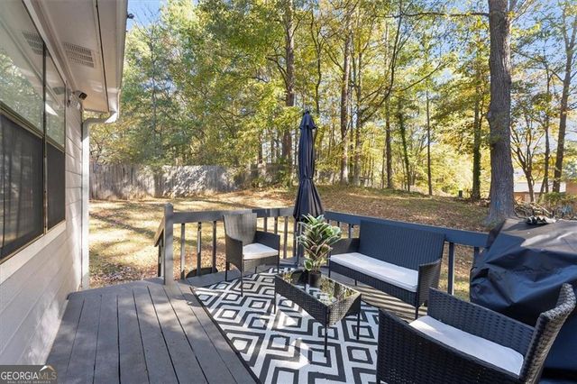 4041 Woodbridge Court, Powder Springs, GA 30127